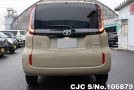 Toyota Sienta in Brown for Sale Image 5