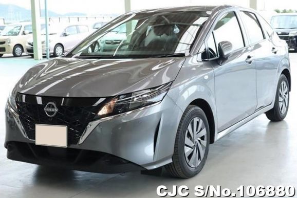 Nissan Note in Gray for Sale Image 3