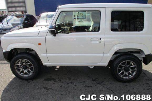 Suzuki Jimny in Pearl for Sale Image 7