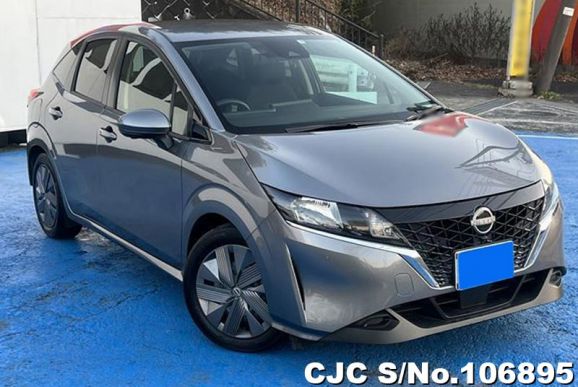 Nissan Note in Gray for Sale Image 0