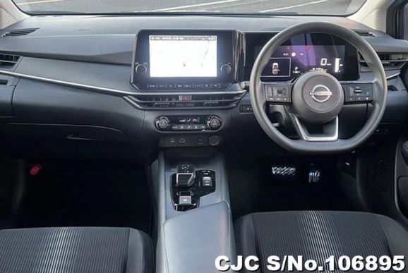 Nissan Note in Gray for Sale Image 6