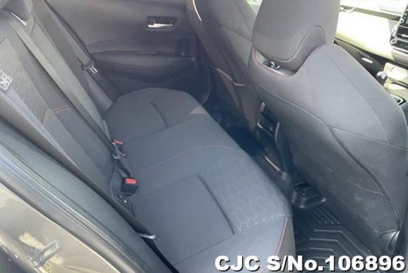 Toyota Corolla in Gun Metallic for Sale Image 11