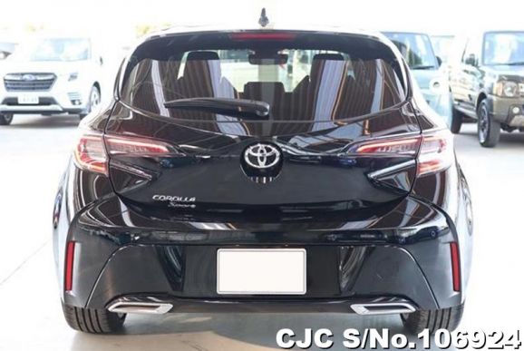 Toyota Corolla in Black for Sale Image 5