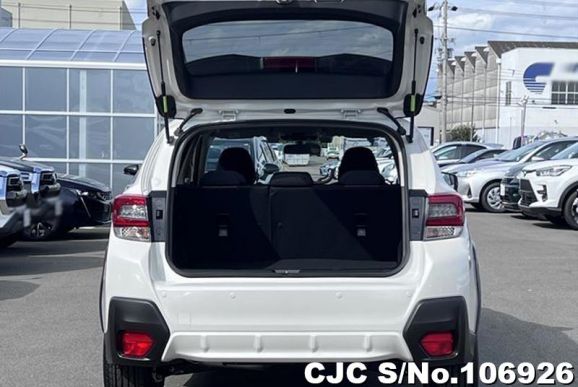 Subaru XV in White for Sale Image 8