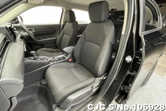 Honda Vezel in Black for Sale Image 5