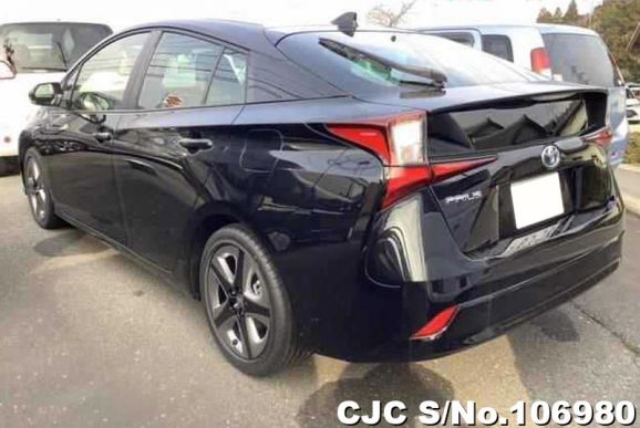 Toyota Prius in Black for Sale Image 1