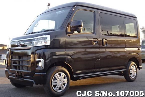 Daihatsu Hijet in Black for Sale Image 3