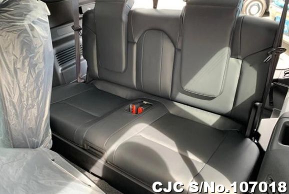 Mitsubishi Outlander in White for Sale Image 14