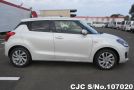 Suzuki Swift in Pearl for Sale Image 3