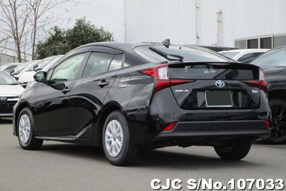 Toyota Prius in Black for Sale Image 1