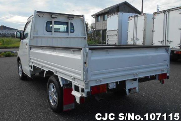 Toyota Liteace in White for Sale Image 1