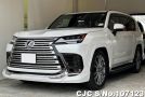 Lexus LX 600 in Pearl for Sale Image 0