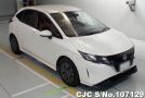 Nissan Note in White Pearl for Sale Image 0