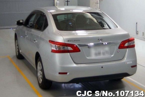 Nissan Sylphy in Silver for Sale Image 2