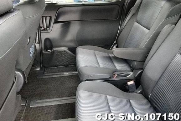 Toyota Voxy in Pearl for Sale Image 5