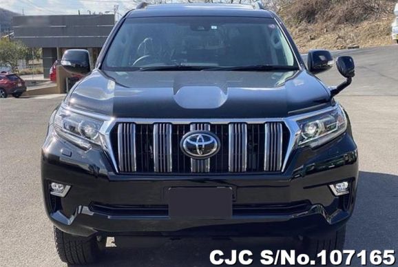 Toyota Land Cruiser Prado in Black for Sale Image 4