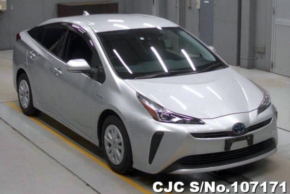 Toyota Prius in Silver for Sale Image 0