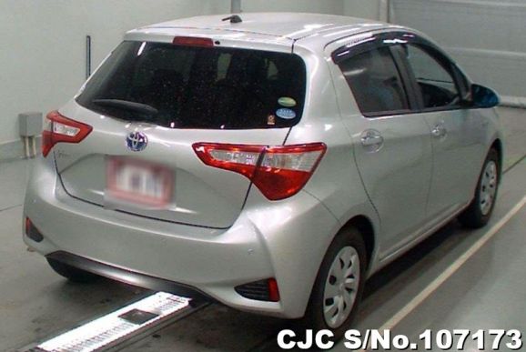 Toyota Vitz in Silver for Sale Image 1