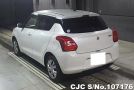 Suzuki Swift in White for Sale Image 1