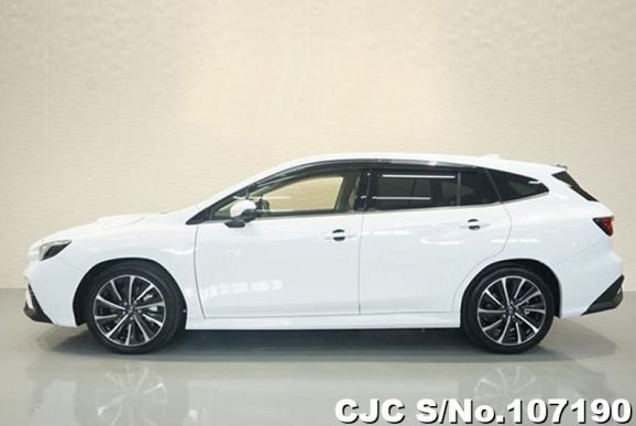 Subaru Levorg in White for Sale Image 3