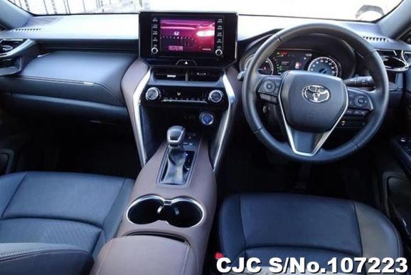 Toyota Harrier in Pearl for Sale Image 7