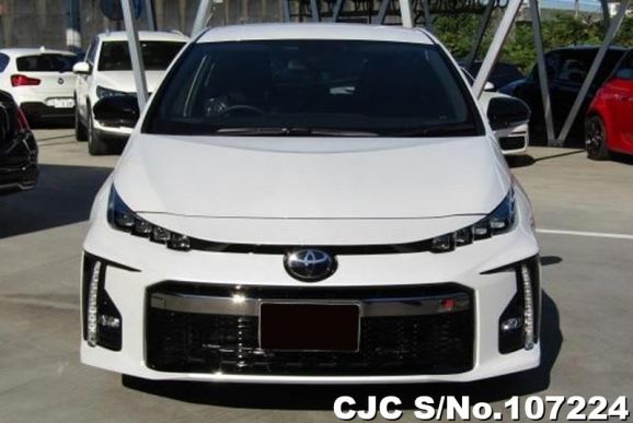 Toyota Prius in Pearl for Sale Image 2