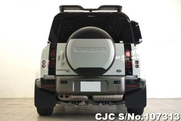 Land Rover Defender in White for Sale Image 3