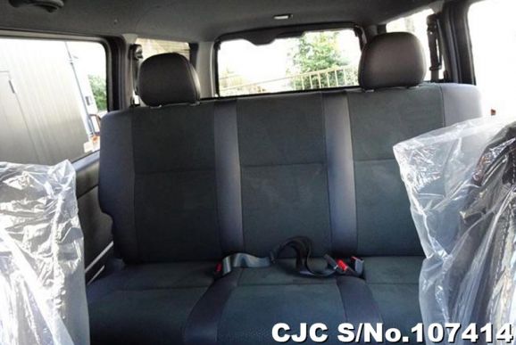 Toyota Hiace in Black for Sale Image 11