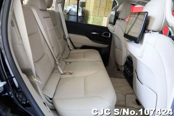 Toyota Land Cruiser in Black for Sale Image 9