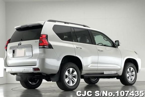 Toyota Land Cruiser Prado in Pearl for Sale Image 1