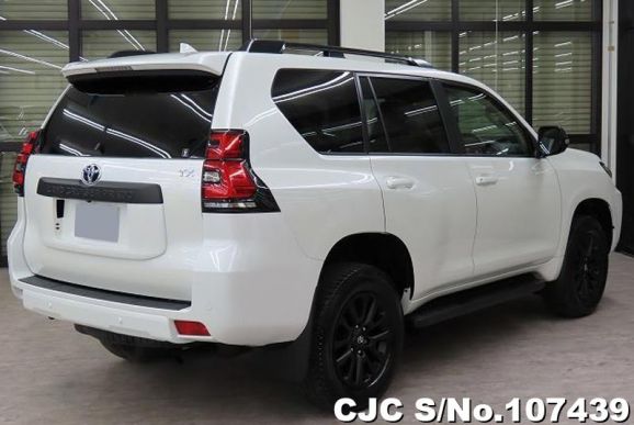 Toyota Land Cruiser Prado in Pearl for Sale Image 1