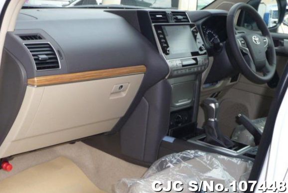 Toyota Land Cruiser Prado in Pearl for Sale Image 6