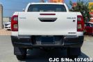 Toyota Hilux in White for Sale Image 5