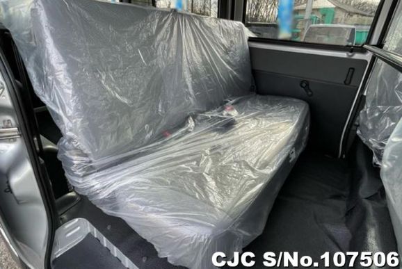 Toyota Townace in Silver for Sale Image 11