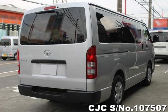 Toyota Hiace in Silver for Sale Image 2