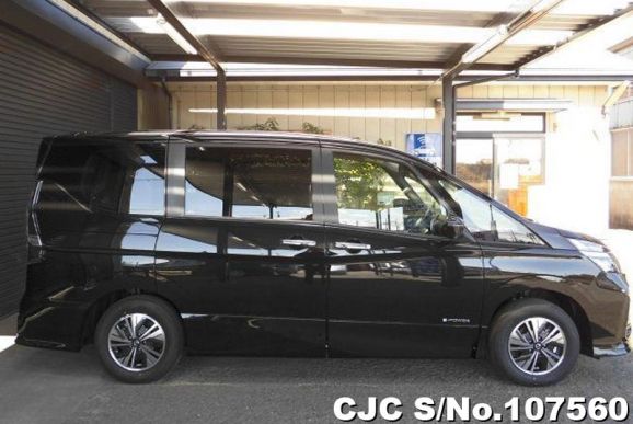 Nissan Serena in Black for Sale Image 6