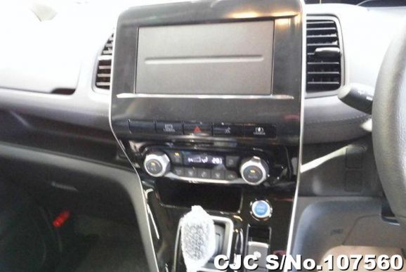 Nissan Serena in Black for Sale Image 16