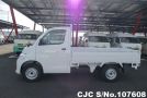 Toyota Townace in White for Sale Image 5