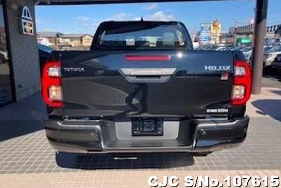 Toyota Hilux in Black for Sale Image 5