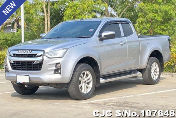 Isuzu D-Max in Silver for Sale Image 3