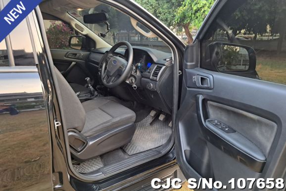 Ford Ranger in Black for Sale Image 8