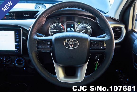 Toyota Hilux in Black for Sale Image 12