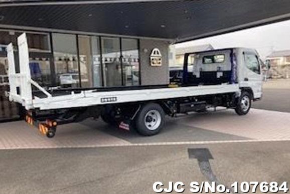 Mitsubishi Canter in White for Sale Image 2