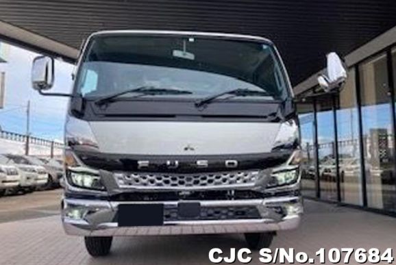 Mitsubishi Canter in White for Sale Image 4