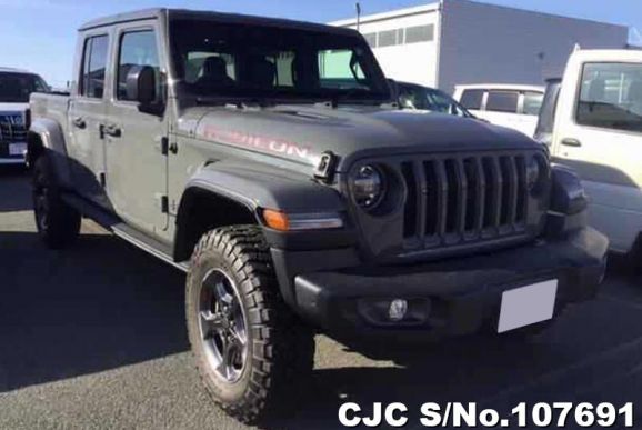 Jeep Gladiator in Gray for Sale Image 0