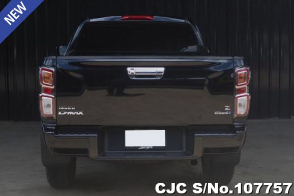 Isuzu D-Max in Black for Sale Image 3