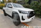 Toyota Hilux in White for Sale Image 3