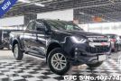 Isuzu D-Max in Black for Sale Image 0