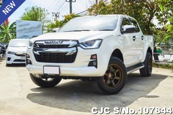 Isuzu D-Max in White for Sale Image 2