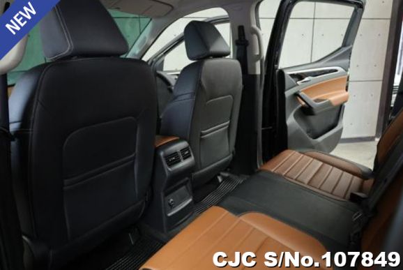 MG Extender in Black for Sale Image 8